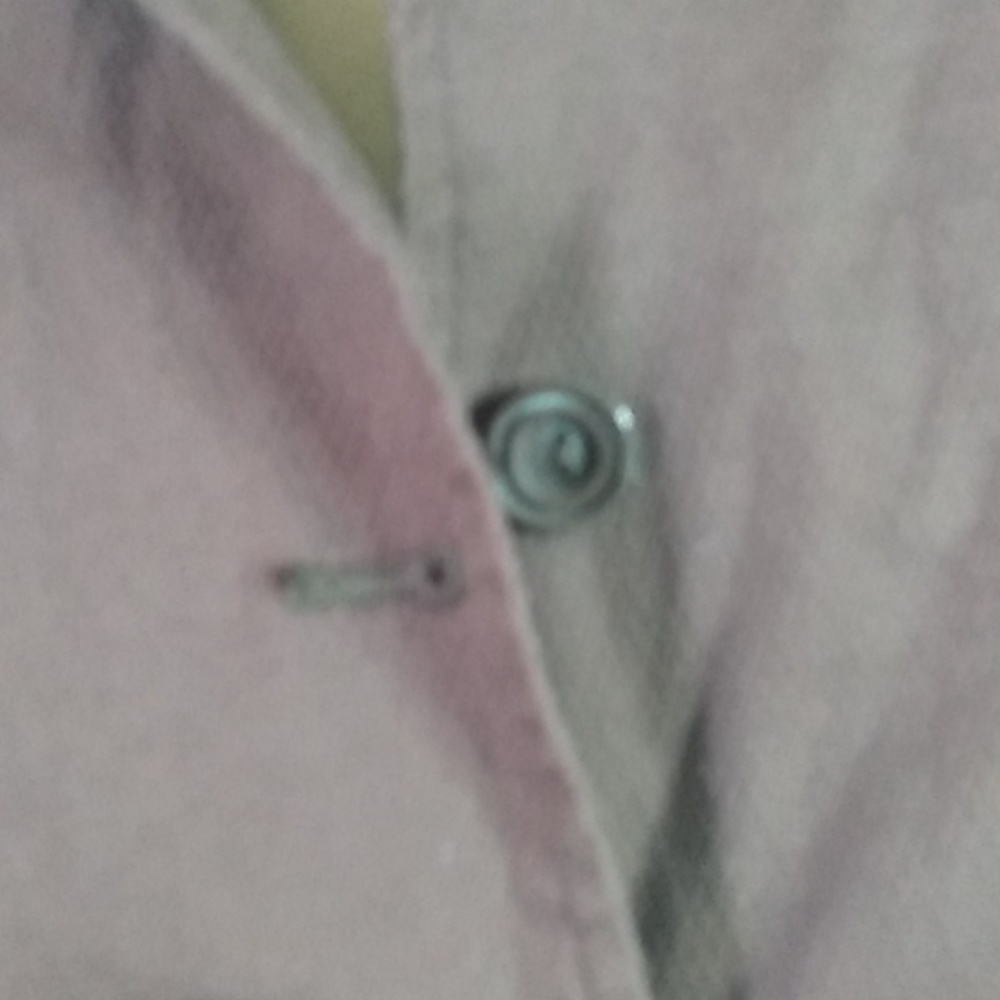 Button down top - Picture 3 of 11